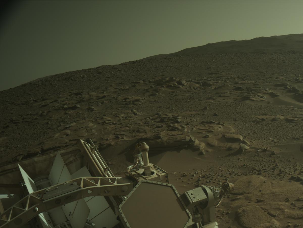 This image was taken by NAVCAM_RIGHT onboard NASA's Mars rover Perseverance on Sol 993