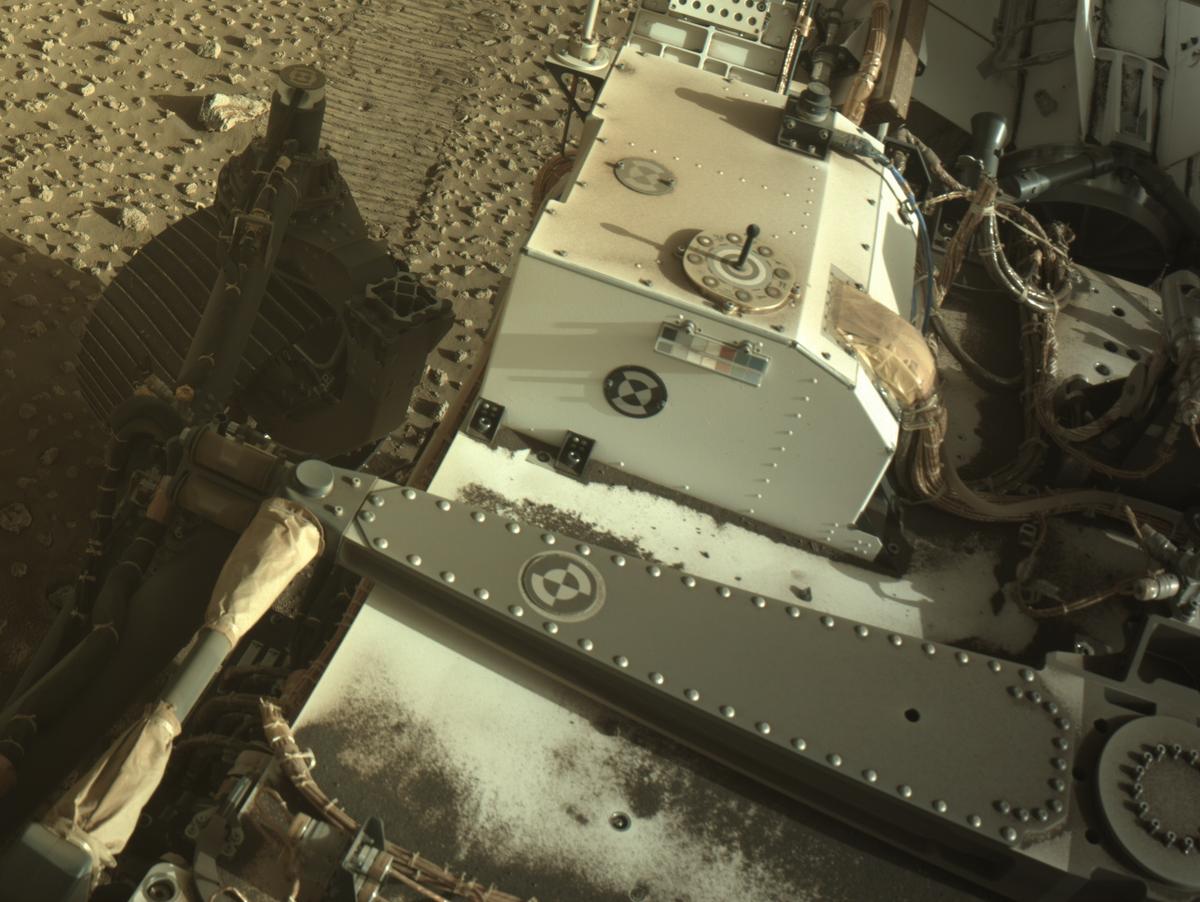 This image was taken by NAVCAM_RIGHT onboard NASA's Mars rover Perseverance on Sol 993