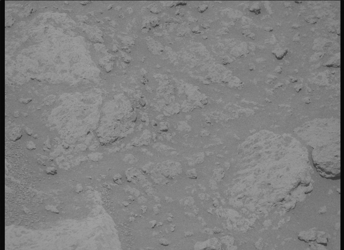 This image was taken by MCZ_RIGHT onboard NASA's Mars rover Perseverance on Sol 993