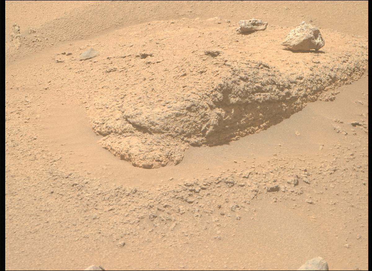 This image was taken by MCZ_RIGHT onboard NASA's Mars rover Perseverance on Sol 993