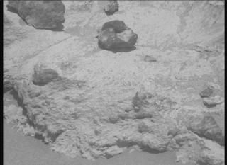 View image taken on Mars, Mars Perseverance Sol 993: Right Mastcam-Z Camera
