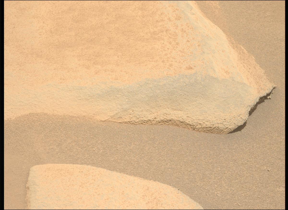 This image was taken by MCZ_LEFT onboard NASA's Mars rover Perseverance on Sol 994