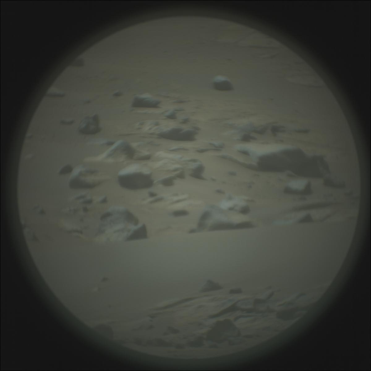 This image was taken by SUPERCAM_RMI onboard NASA's Mars rover Perseverance on Sol 996