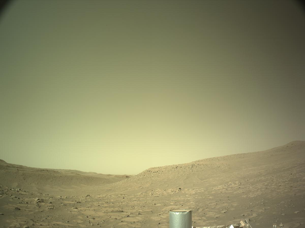 This image was taken by NAVCAM_LEFT onboard NASA's Mars rover Perseverance on Sol 997