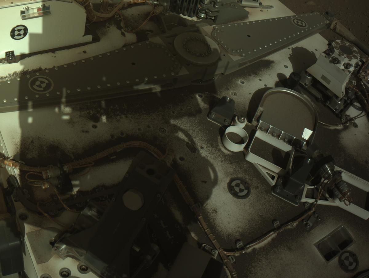 This image was taken by NAVCAM_LEFT onboard NASA's Mars rover Perseverance on Sol 999