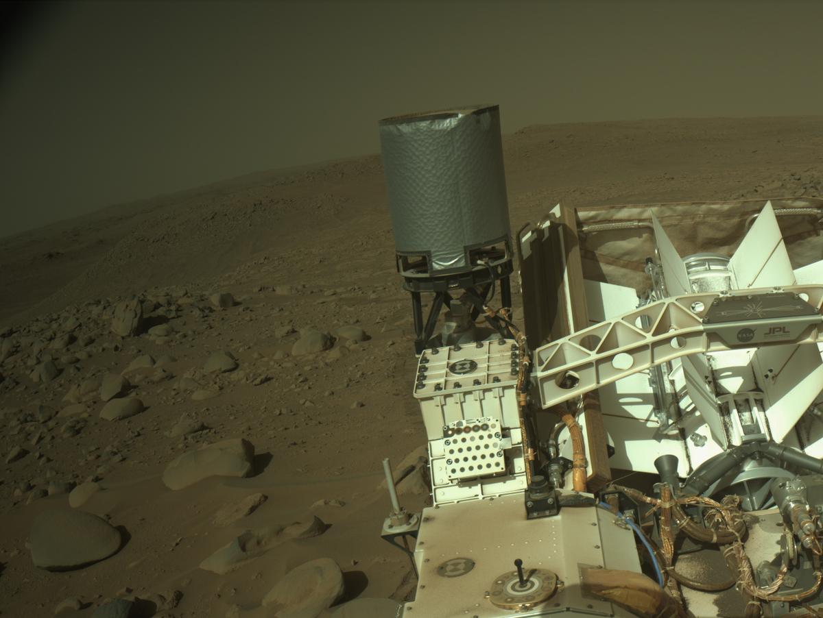 This image was taken by NAVCAM_RIGHT onboard NASA's Mars rover Perseverance on Sol 999