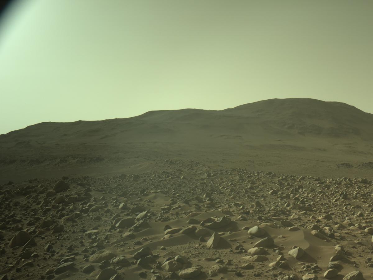 This image was taken by NAVCAM_RIGHT onboard NASA's Mars rover Perseverance on Sol 999