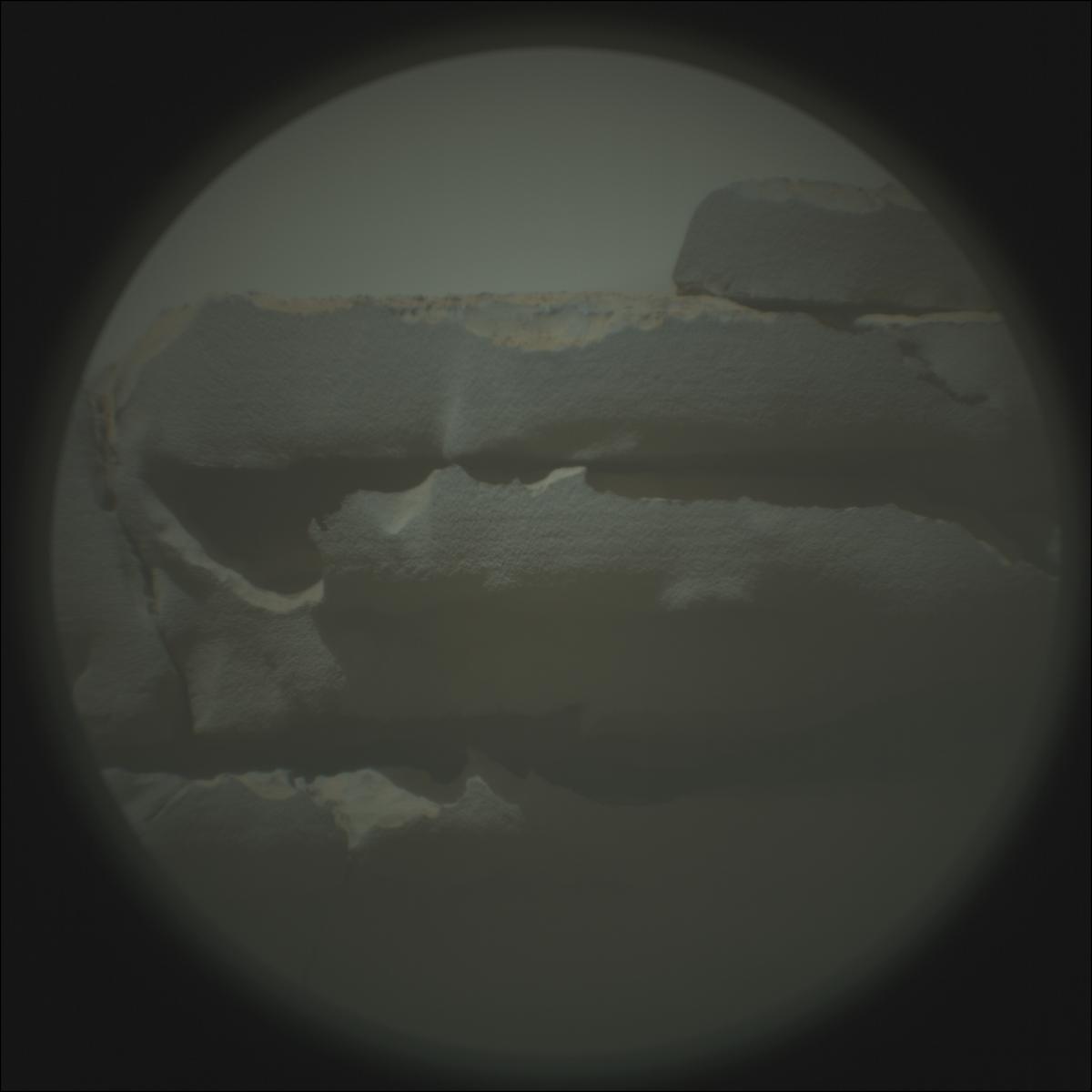 This image was taken by SUPERCAM_RMI onboard NASA's Mars rover Perseverance on Sol 999