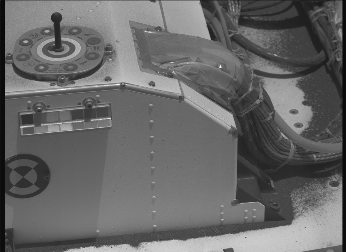 This image was taken by MCZ_RIGHT onboard NASA's Mars rover Perseverance on Sol 1000