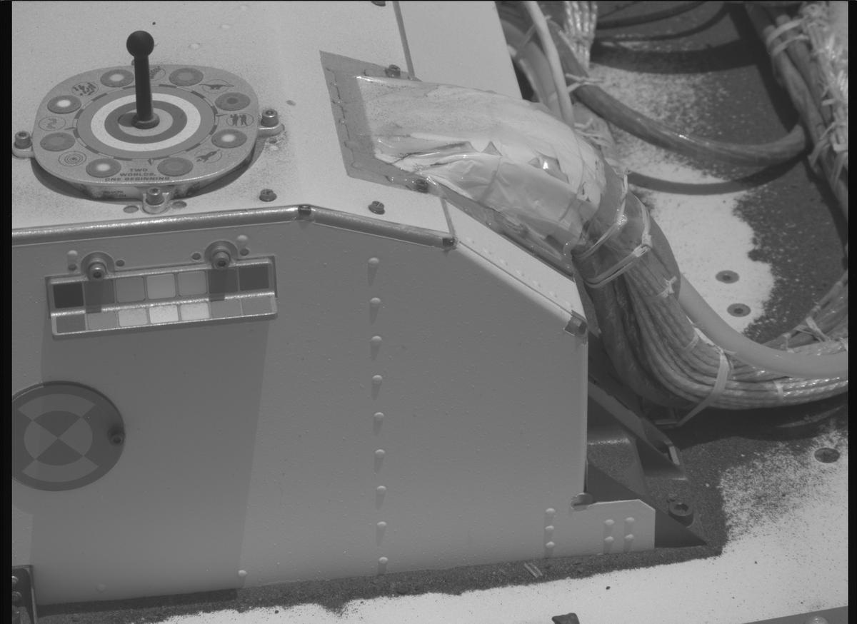 This image was taken by MCZ_RIGHT onboard NASA's Mars rover Perseverance on Sol 1000