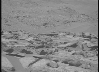 View image taken on Mars, Mars Perseverance Sol 1003: Right Mastcam-Z Camera