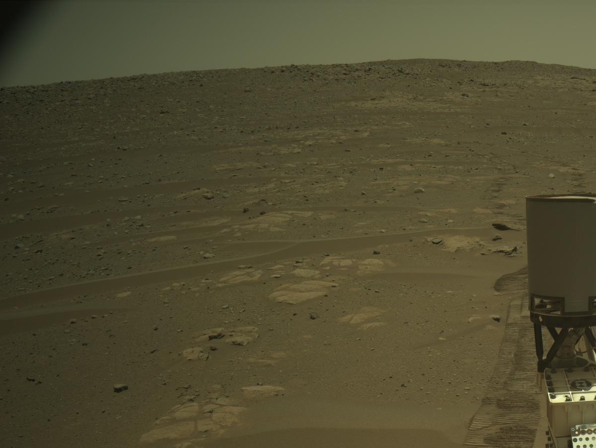 This image was taken by NAVCAM_LEFT onboard NASA's Mars rover Perseverance on Sol 1005