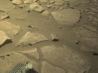 View image taken on Mars, Mars Perseverance Sol 1007: Left Navigation Camera (Navcam)