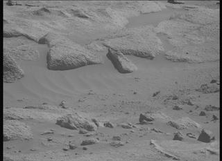 View image taken on Mars, Mars Perseverance Sol 1009: Left Mastcam-Z Camera