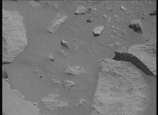 View image taken on Mars, Mars Perseverance Sol 1009: Right Mastcam-Z Camera