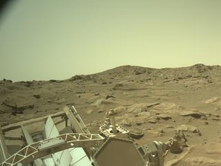 View image taken on Mars, Mars Perseverance Sol 1020: Right Navigation Camera (Navcam)