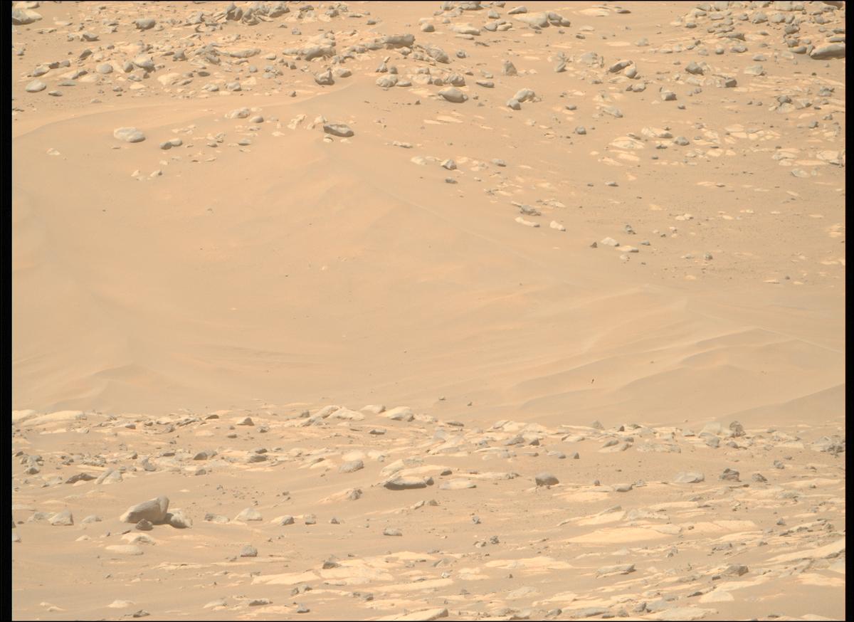 This image was taken by MCZ_RIGHT onboard NASA's Mars rover Perseverance on Sol 1024
