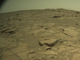 View image taken on Mars, Mars Perseverance Sol 1033: Left Navigation Camera (Navcam)
