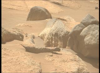 View image taken on Mars, Mars Perseverance Sol 1034: Left Mastcam-Z Camera