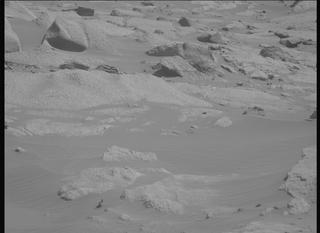 View image taken on Mars, Mars Perseverance Sol 1034: Left Mastcam-Z Camera