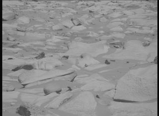 View image taken on Mars, Mars Perseverance Sol 1034: Left Mastcam-Z Camera