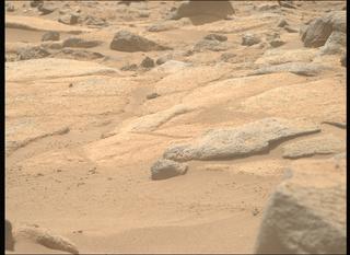 View image taken on Mars, Mars Perseverance Sol 1034: Right Mastcam-Z Camera