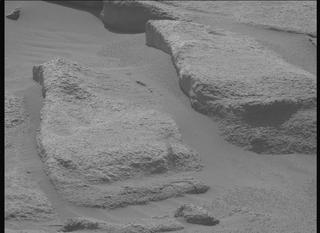 View image taken on Mars, Mars Perseverance Sol 1034: Right Mastcam-Z Camera