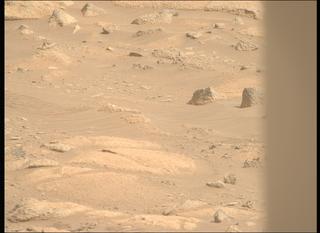 View image taken on Mars, Mars Perseverance Sol 1034: Right Mastcam-Z Camera