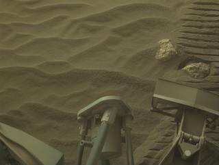 View image taken on Mars, Mars Perseverance Sol 1035: Left Navigation Camera (Navcam)