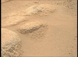 View image taken on Mars, Mars Perseverance Sol 1035: Left Mastcam-Z Camera