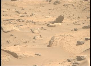 View image taken on Mars, Mars Perseverance Sol 1035: Right Mastcam-Z Camera