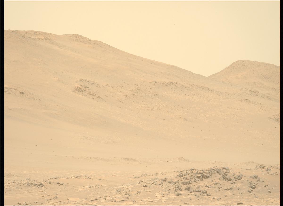 This image was taken by MCZ_LEFT onboard NASA's Mars rover Perseverance on Sol 1037
