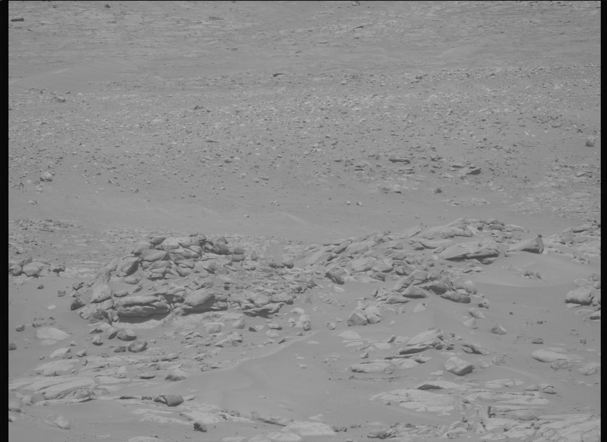 This image was taken by MCZ_LEFT onboard NASA's Mars rover Perseverance on Sol 1037