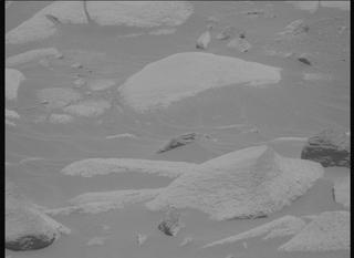 View image taken on Mars, Mars Perseverance Sol 1037: Right Mastcam-Z Camera