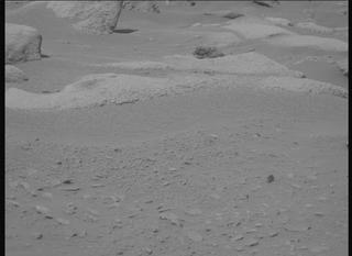 View image taken on Mars, Mars Perseverance Sol 1037: Right Mastcam-Z Camera