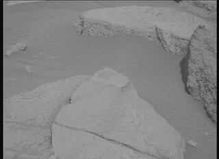 View image taken on Mars, Mars Perseverance Sol 1037: Right Mastcam-Z Camera
