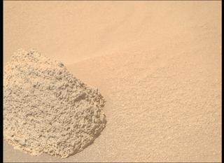 View image taken on Mars, Mars Perseverance Sol 1037: Right Mastcam-Z Camera