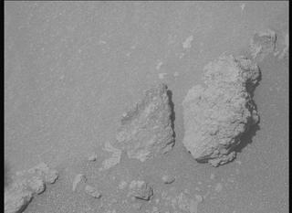View image taken on Mars, Mars Perseverance Sol 1037: Right Mastcam-Z Camera