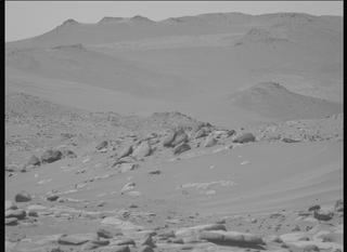 View image taken on Mars, Mars Perseverance Sol 1039: Left Mastcam-Z Camera