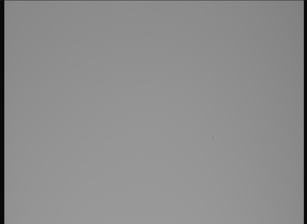 This image was taken by MCZ_RIGHT onboard NASA's Mars rover Perseverance on Sol 1039