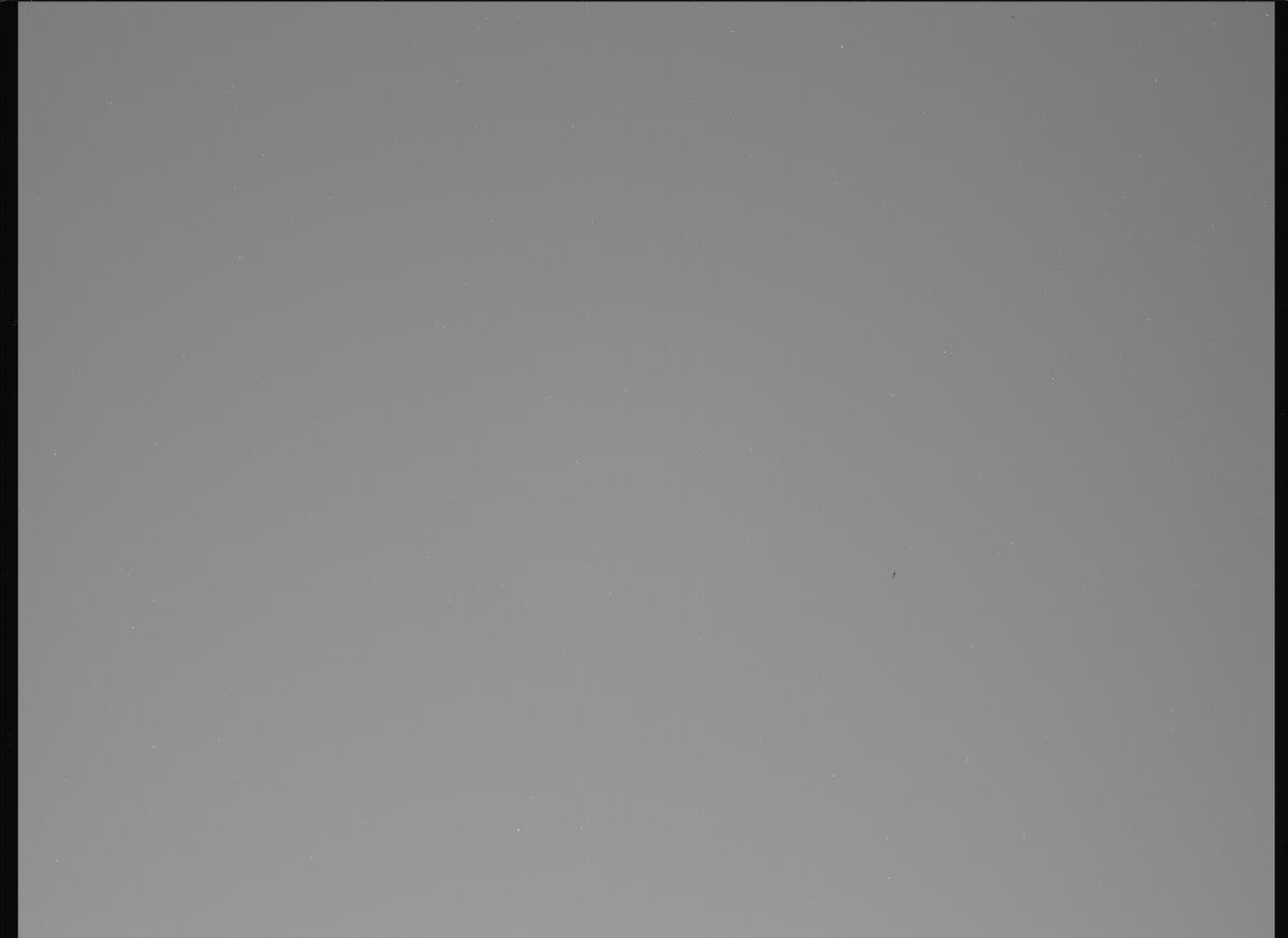 This image was taken by MCZ_RIGHT onboard NASA's Mars rover Perseverance on Sol 1039