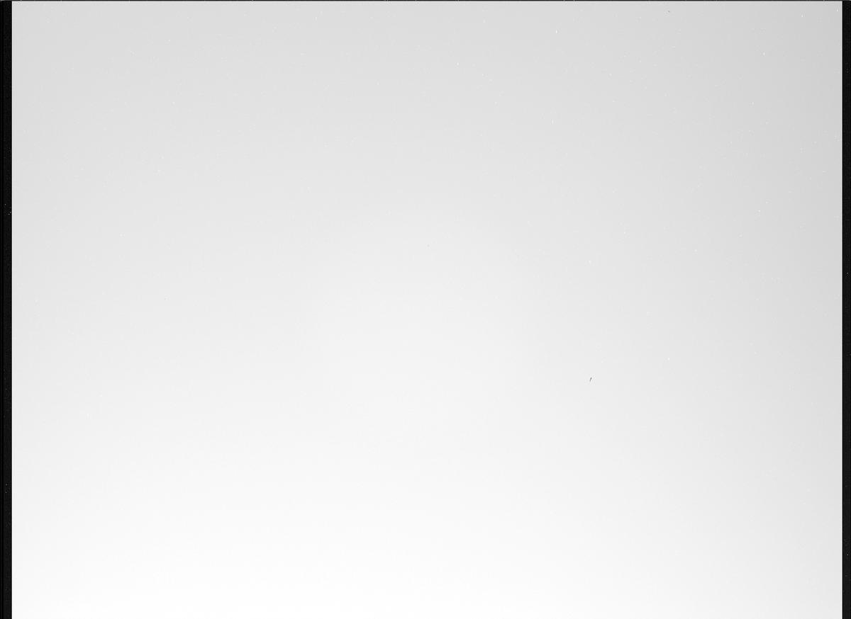 This image was taken by MCZ_RIGHT onboard NASA's Mars rover Perseverance on Sol 1039