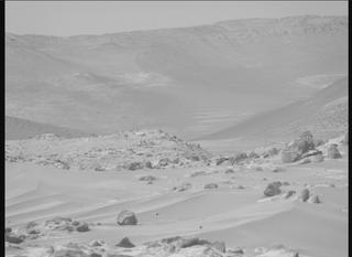 View image taken on Mars, Mars Perseverance Sol 1041: Right Mastcam-Z Camera