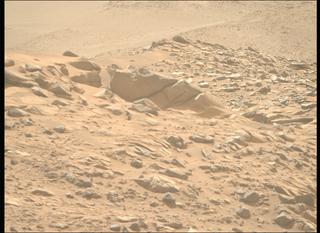 View image taken on Mars, Mars Perseverance Sol 1045: Right Mastcam-Z Camera