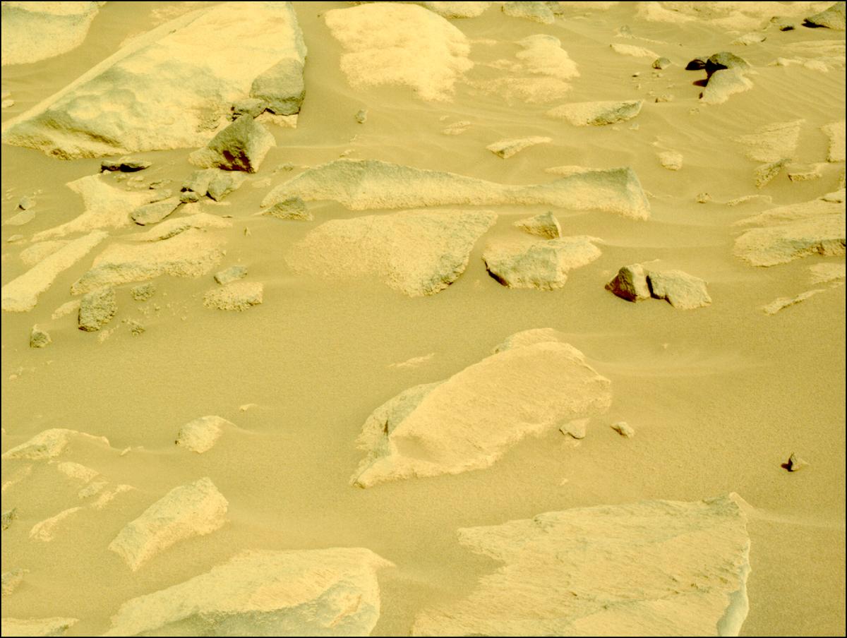This image was taken by NAVCAM_LEFT onboard NASA's Mars rover Perseverance on Sol 1046