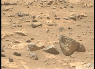 View image taken on Mars, Mars Perseverance Sol 1048: Left Mastcam-Z Camera