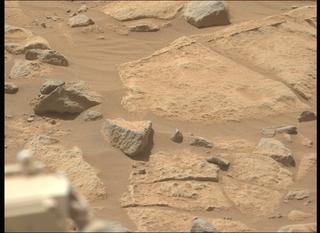 View image taken on Mars, Mars Perseverance Sol 1048: Left Mastcam-Z Camera