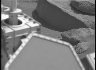 View image taken on Mars, Mars Perseverance Sol 1048: Left Mastcam-Z Camera