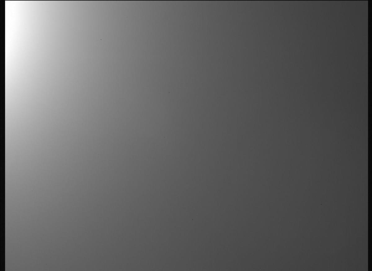 This image was taken by MCZ_LEFT onboard NASA's Mars rover Perseverance on Sol 1048