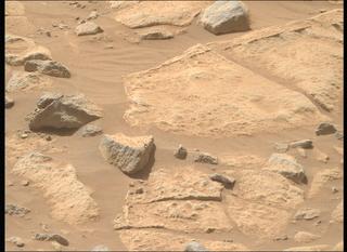 View image taken on Mars, Mars Perseverance Sol 1048: Right Mastcam-Z Camera